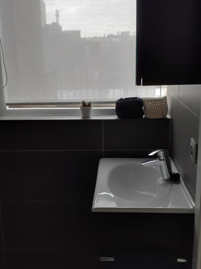 Gezellig Centraal Gelegen Penthouse Oostende Apartment Luaran gambar