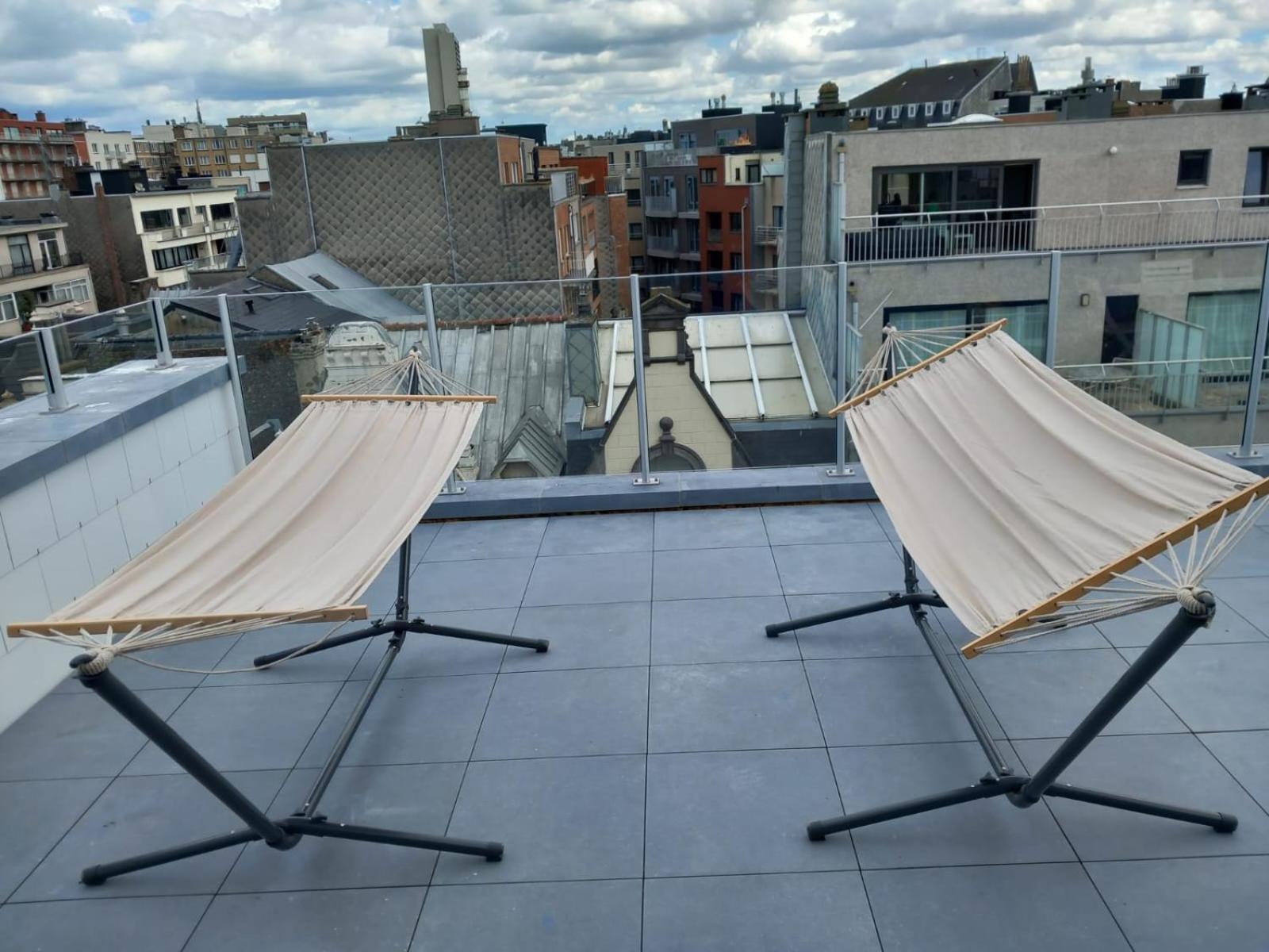 Gezellig Centraal Gelegen Penthouse Oostende Apartment Luaran gambar